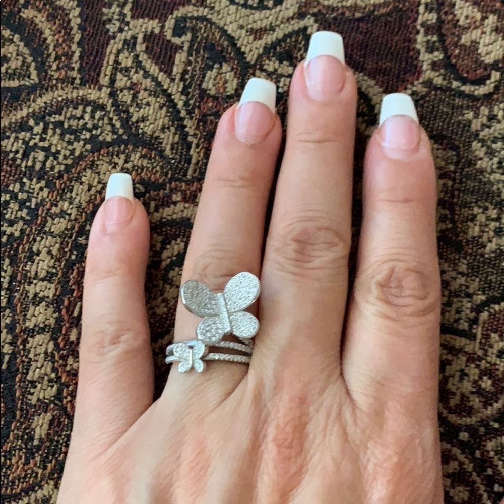 Butterfly Ring size 7 - Picture 3 of 8